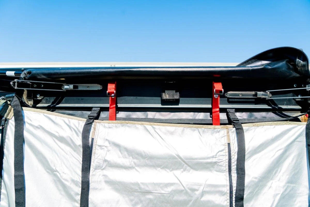 TUFF STUFF® MOUNTED SHOWER TENT ENCLOSURE