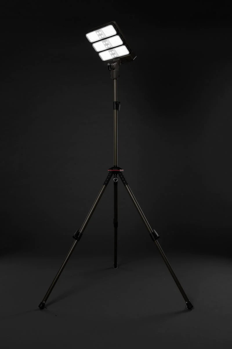 TUFF STUFF TITAN 12" SOLAR FREESTANDING LIGHT